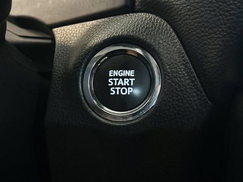 Used 2024 Toyota RAV4 XLE FWD image 27
