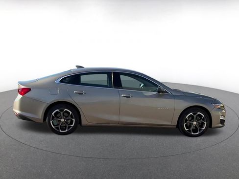 Used 2024 Chevrolet Malibu LT image 16