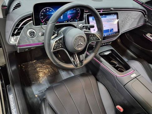 Used 2026 Mercedes-Benz E 350 4MATIC Sedan image 10