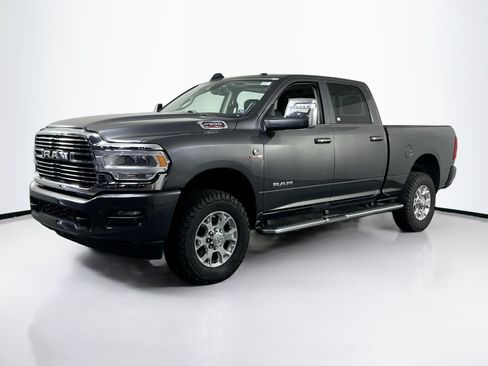 Used 2024 RAM 2500 Laramie AWD/4WD image 1