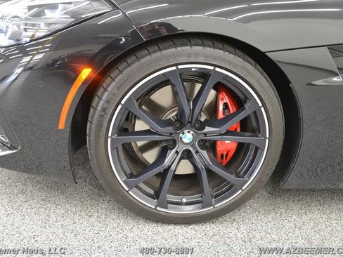 Used 2023 BMW Z4 M40i w/ Premium Package image 46
