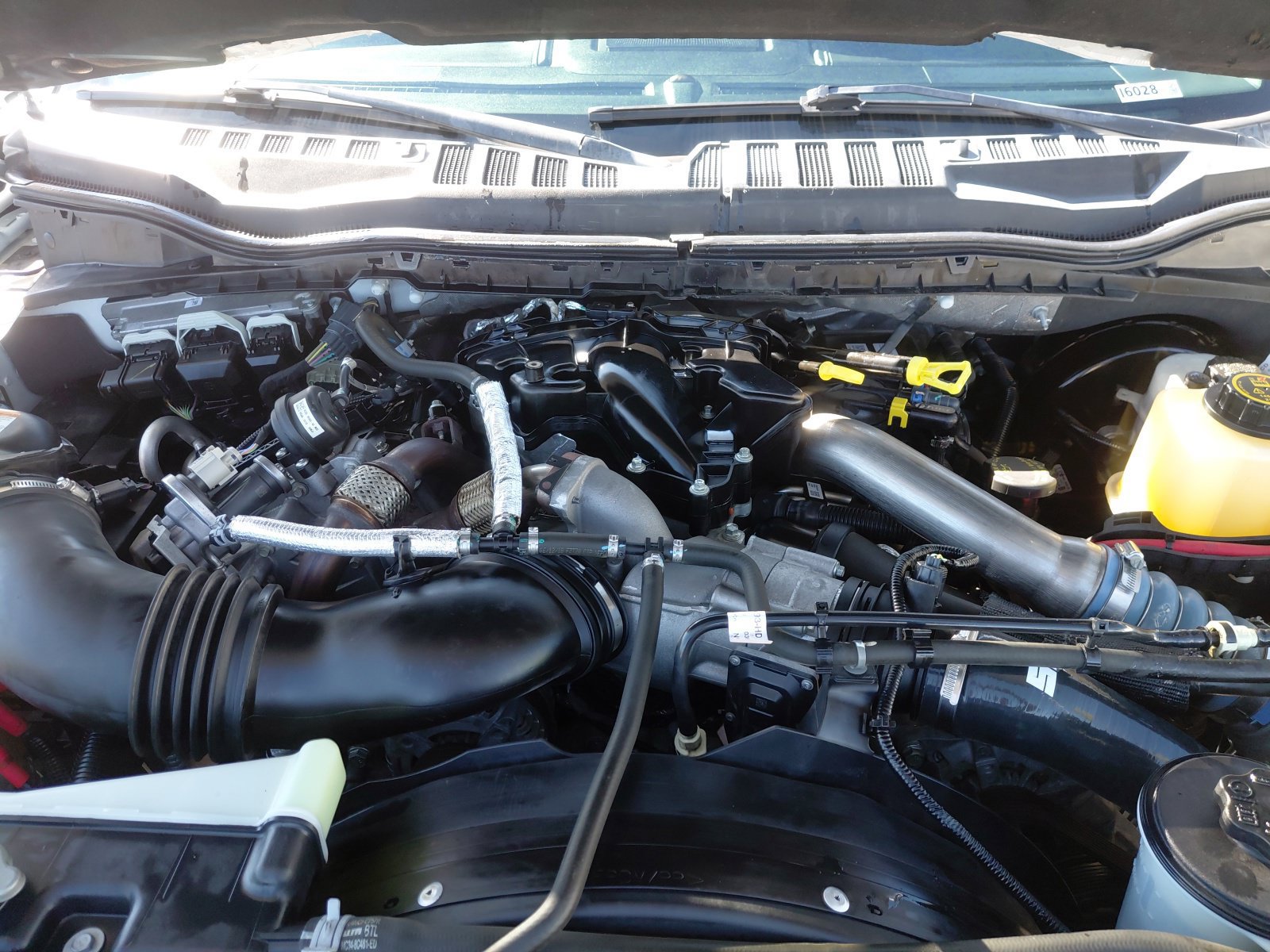 Used 2019 Ford F350 Lariat w/ Lariat Value Package AWD/4WD image 17