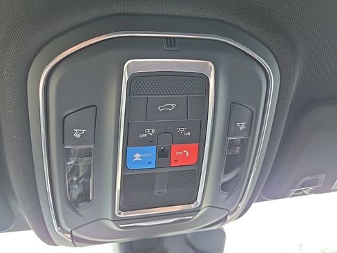 New 2026 Jeep Grand Cherokee Limited AWD/4WD image 77