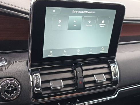 Used 2021 Lincoln Navigator L Reserve image 34