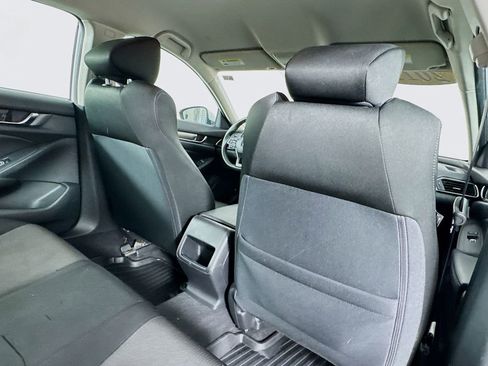 Used 2019 Honda Accord LX image 25