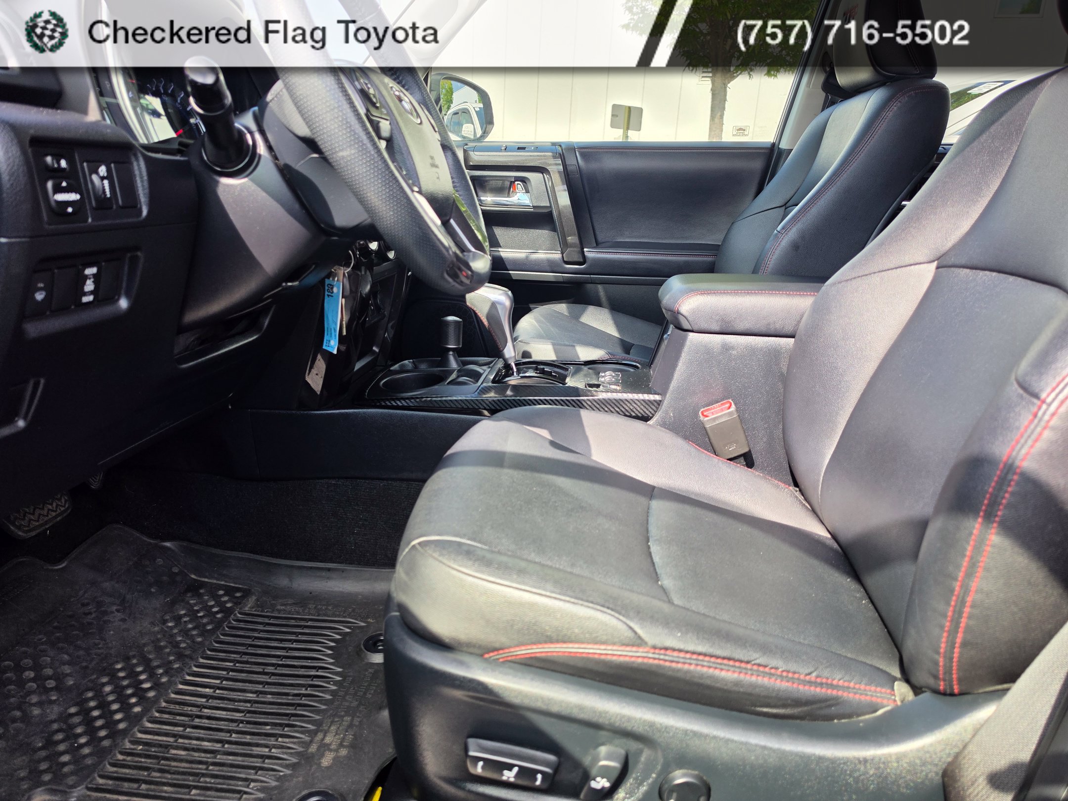 Used 2018 Toyota 4Runner TRD Off-Road Premium w/ TRD Performance Package AWD/4WD image 9