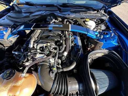 Used 2018 Ford Mustang Shelby GT350 w/ Electronics Package image 10