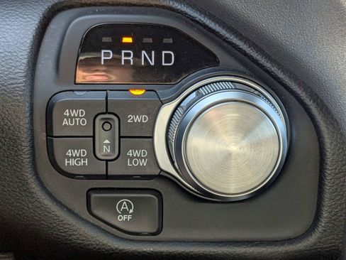 Used 2025 RAM 1500 Laramie AWD/4WD image 25