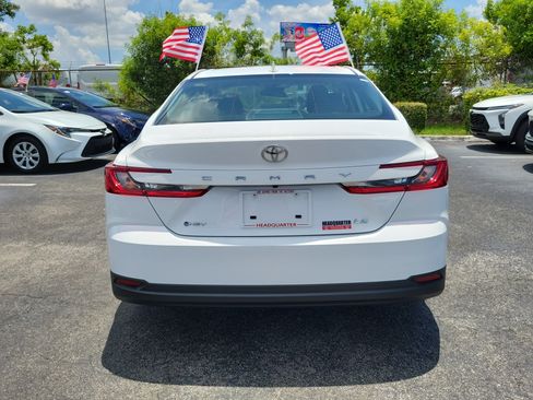 Used 2025 Toyota Camry LE FWD image 10