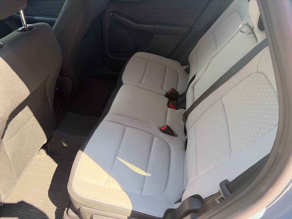 Used 2024 Ford Escape Active AWD/4WD image 23