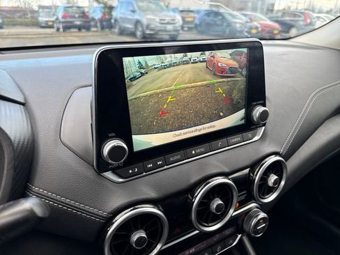 Used 2021 Nissan Sentra SV image 24