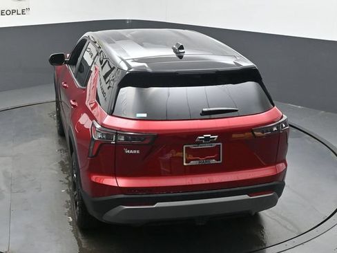 New 2026 Chevrolet Equinox LT w/ Safety and Technology Package FWD image 35