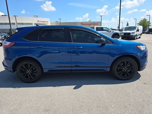 Used 2024 Ford Edge SE w/ Black Appearance Package AWD/4WD image 6
