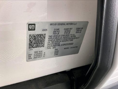 Used 2025 Chevrolet Tahoe High Country AWD/4WD image 46