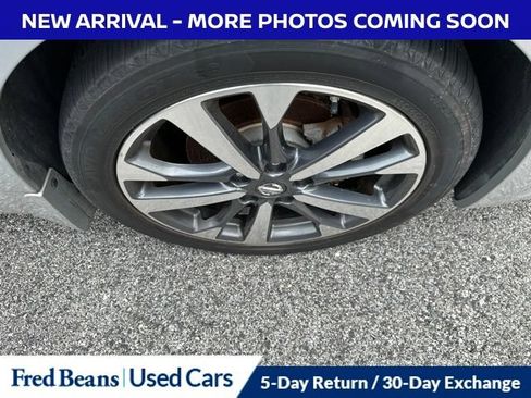 Used 2016 Nissan Altima 2.5 SR FWD image 2