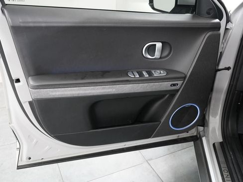 Used 2023 Hyundai Ioniq 5 Limited AWD/4WD image 26