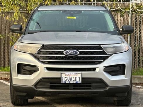 Used 2020 Ford Explorer XLT w/ Class III Trailer Tow Package image 6