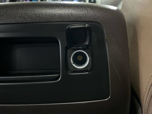 Used 2017 GMC Sierra 2500 Denali AWD/4WD image 43