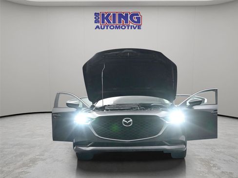 Used 2025 MAZDA MAZDA3 s image 29
