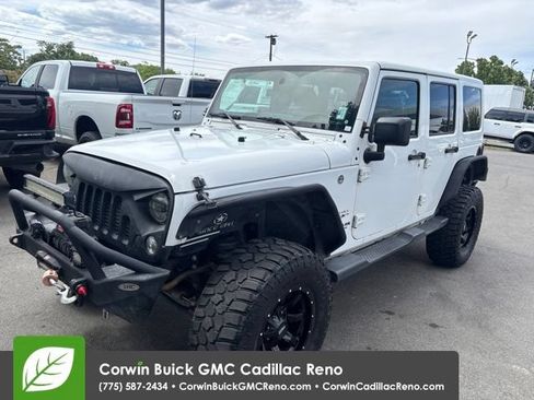 Used 2016 Jeep Wrangler Unlimited Sahara w/ Connectivity Group AWD/4WD image 1