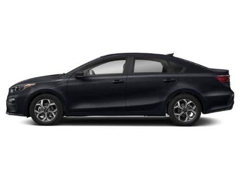 Used 2021 Kia Forte LXS FWD image 3