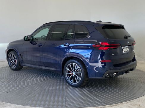 New 2026 BMW X5 M60i w/ Executive Package image 3