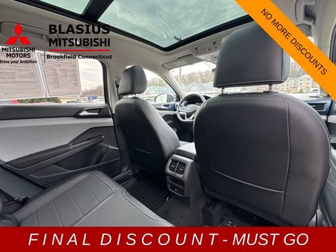 Used 2023 Volkswagen Taos SE image 23