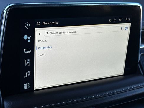 Used 2024 Chevrolet Suburban LT image 28