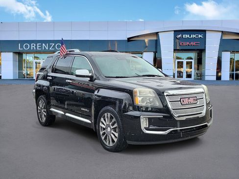 Used 2017 GMC Terrain Denali image 3