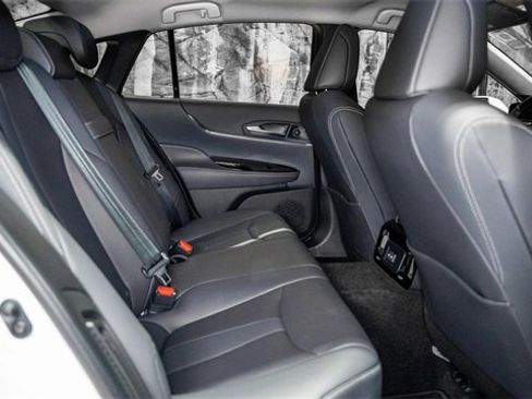 Used 2024 Toyota Mirai XLE w/ Advanced Technology Package image 16