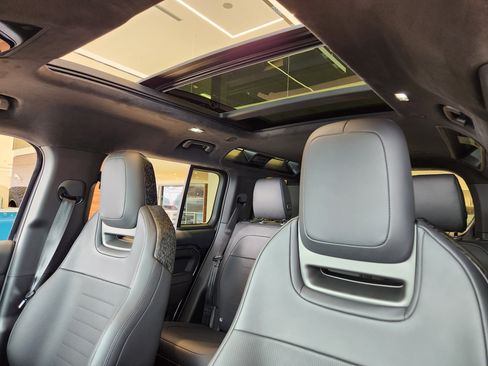 New 2025 Land Rover Defender 110 image 10