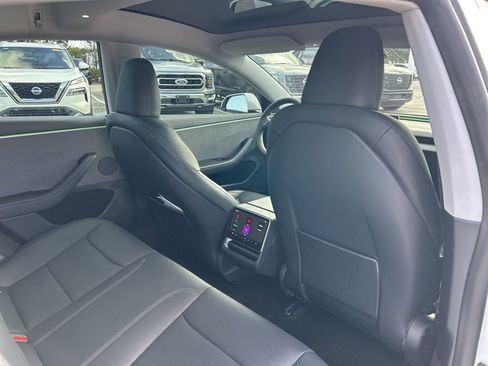 Used 2024 Tesla Model 3 Standard Range image 41