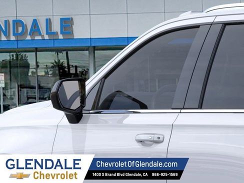 New 2026 Chevrolet Tahoe LS w/ LPO, Dark Essentials Package AWD/4WD image 12