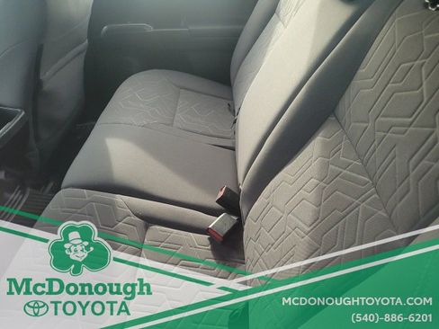 Used 2019 Toyota Tacoma SR5 image 13