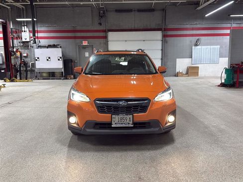 Used 2018 Subaru Crosstrek 2.0i Limited image 2