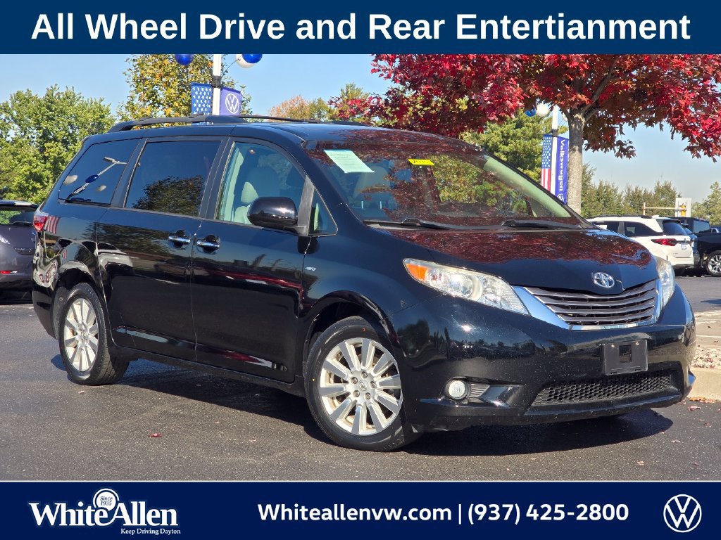 Used 2017 Toyota Sienna XLE Premium AWD/4WD image 1