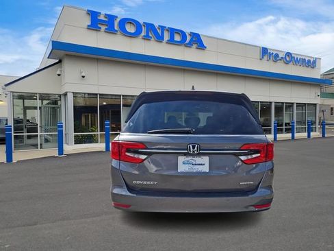 Used 2023 Honda Odyssey Touring image 5
