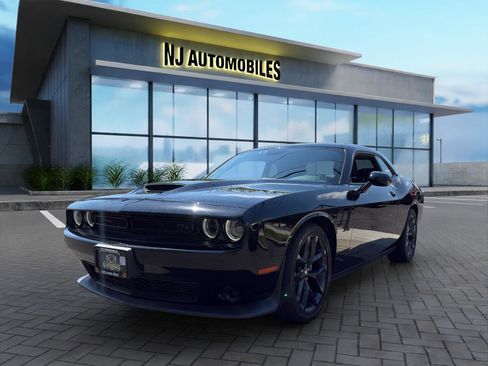 Used 2023 Dodge Challenger R/T w/ Blacktop Package RWD image 3