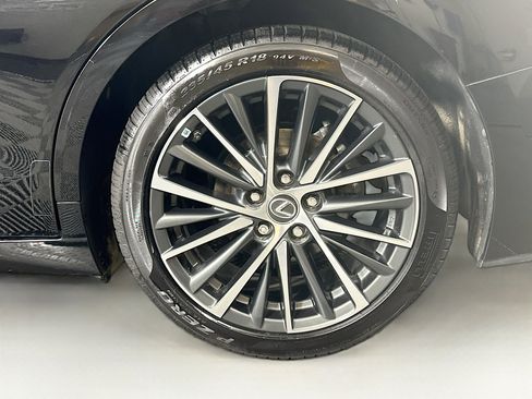 Used 2022 Lexus ES 350 w/ Premium Package image 11