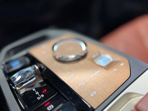 Used 2023 BMW iX M60 w/ Executive Package image 21