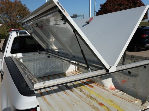 Used 2021 Chevrolet Colorado LT w/ Fleet Safety Package image 33