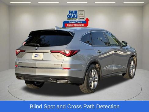 Used 2023 Acura MDX SH-AWD image 7