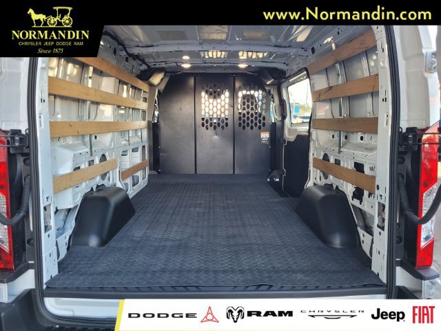 Used 2025 Ford Transit 250 Low Roof w/ Exterior Upgrade Package RWD image 19