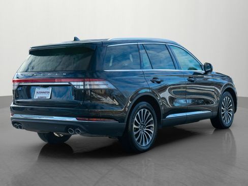 Used 2024 Lincoln Aviator Reserve image 7