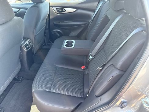 Used 2021 Nissan Rogue Sport S FWD image 14