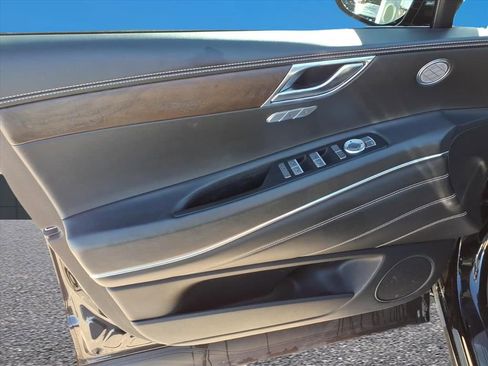 Used 2022 Genesis GV80 2.5T image 17