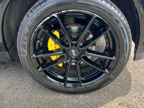 Used 2017 Dodge Durango GT w/ Premium Group image 18