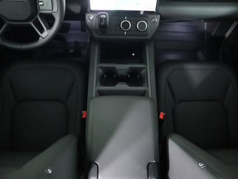 New 2026 Land Rover Defender 110 S image 18