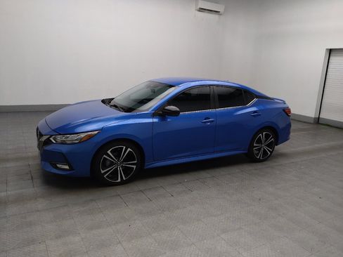 Used 2022 Nissan Sentra SR w/ Lighting Package FWD image 2