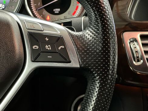 Used 2014 Mercedes-Benz CLS 550 4MATIC image 29